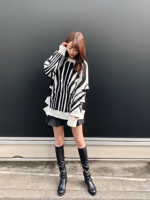cut sleeve knit
