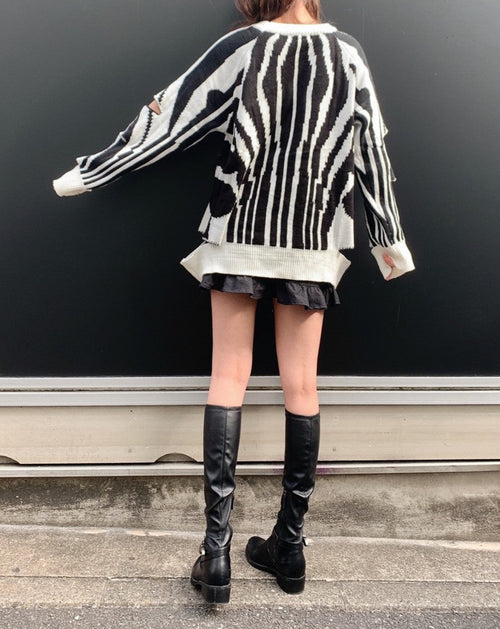 cut sleeve knit