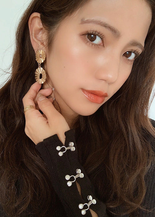 Two radial pierces / earrings