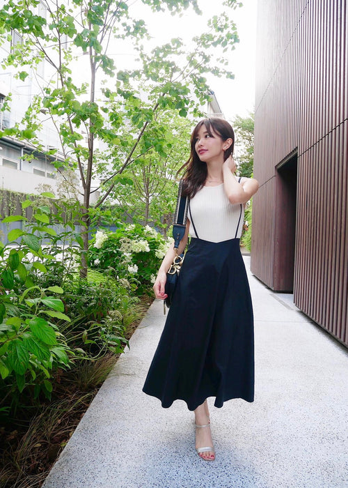 Shirring shoulder skirt