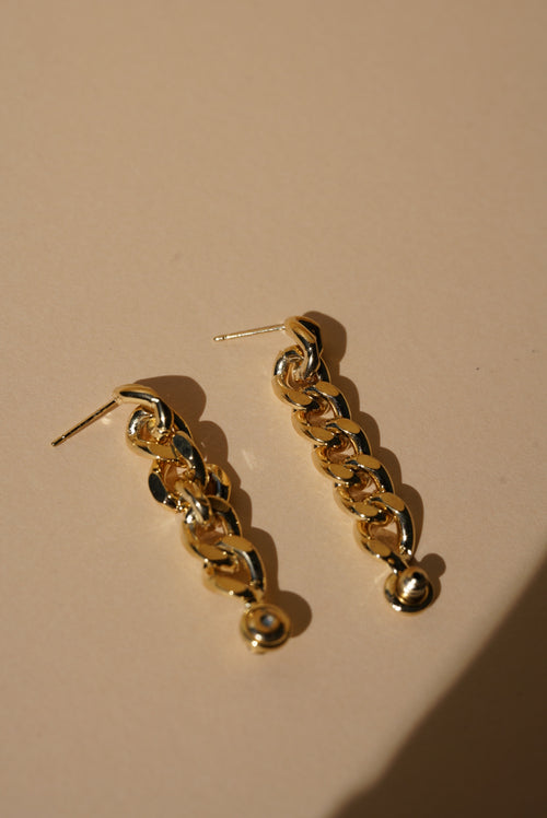 gold chain pierce