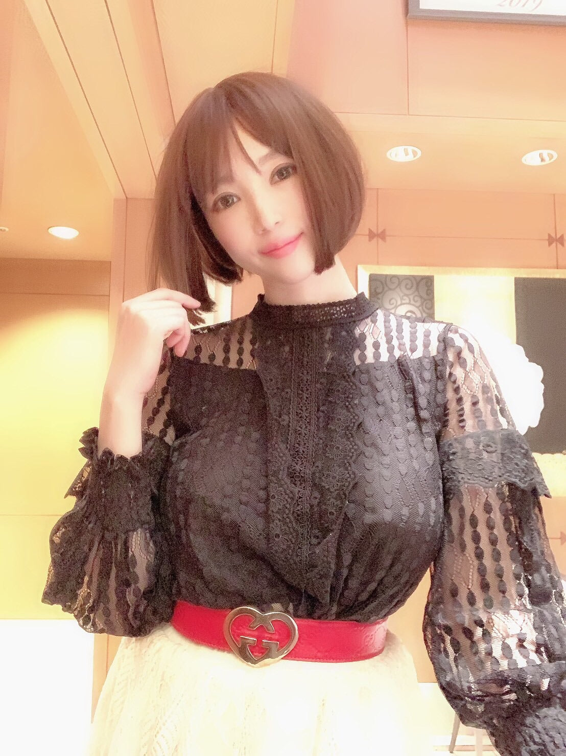 Classical lace blouse [WHITE/BLACK]