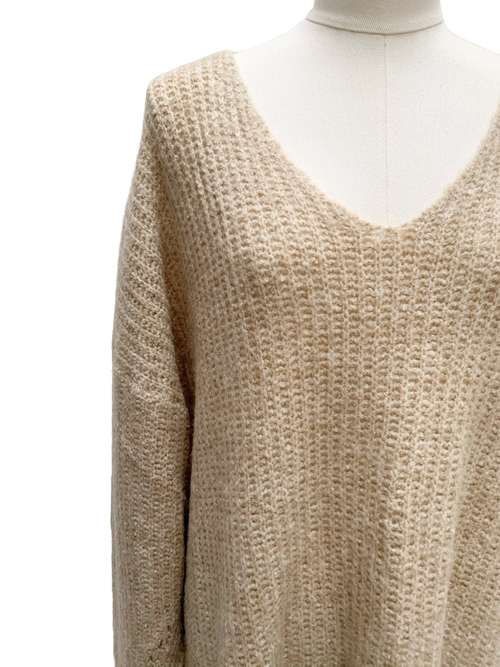 V-neck long knit